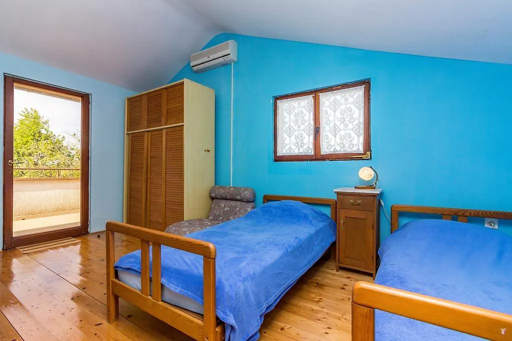 House At Villa Peroj Hırvatistan