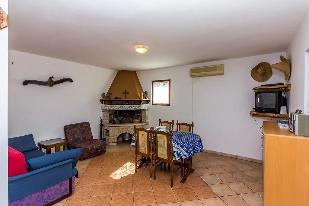 Tatil Evi House At Villa Peroj